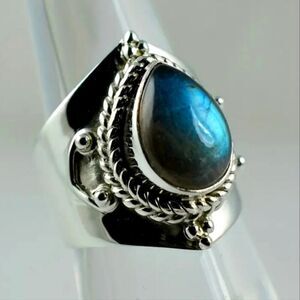 Gemstone Labradorite Pearl Shape Silvery Rings Size 6